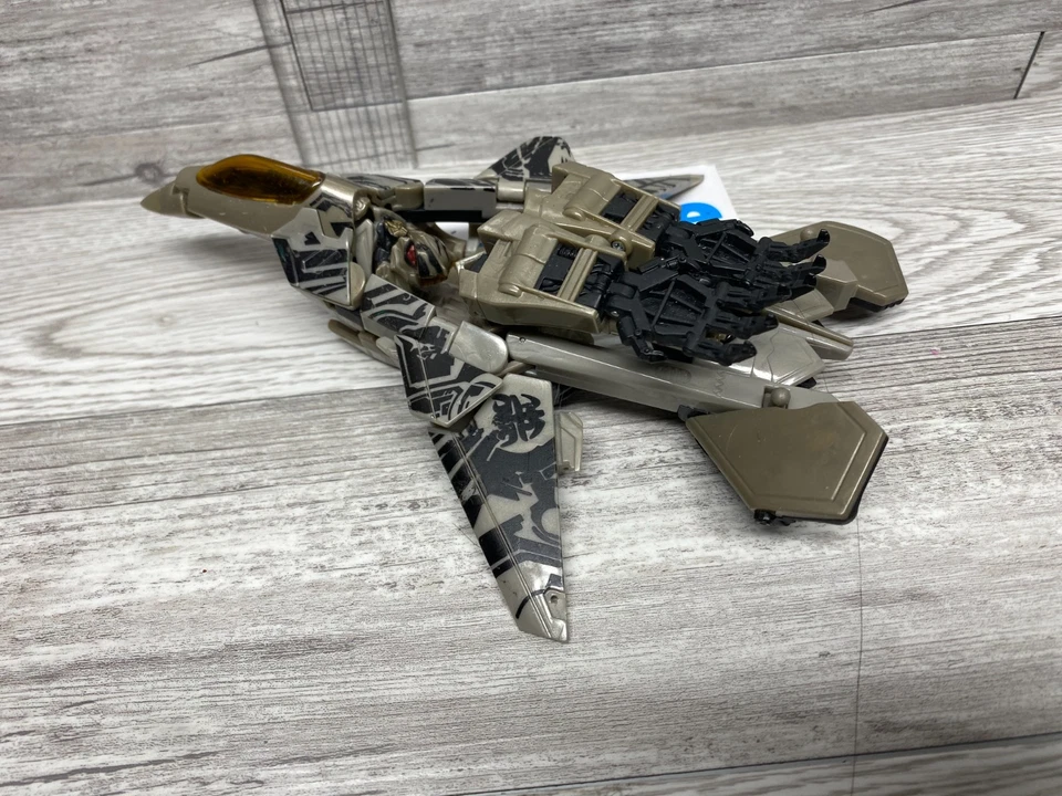 Transformers Revenge of the Fallen Starscream NO COMPLETO Hasbro ROTF Voyager Foto 2 de 3