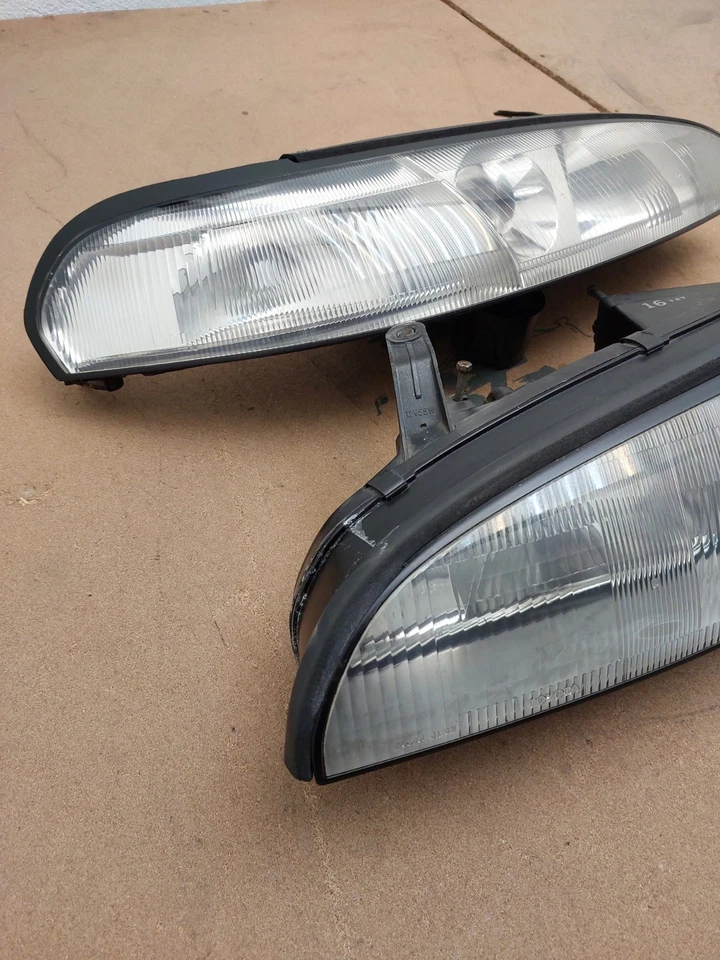 JDM 93-95 Toyota Sprinter Trueno GT-APEX AE101 Headlight RH LH Set Genuine - Image 2 of 4