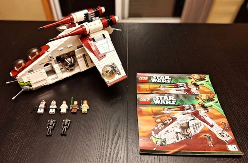 LEGO Star Wars 75021 Republic Gunship – Complete, All Minifigs + Manual (No Box)