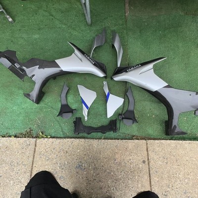 2017 Yamaha YZF R1 R1s R1M SIDES FAIRINGS CARBON FAIRINGS AND EXTRAS 