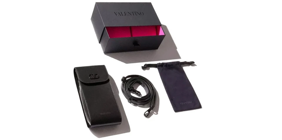 Valentino Women's Oversize Geometric Butterfly Sunglasses - VLS-161A-53 - Japan - Image 4 of 4