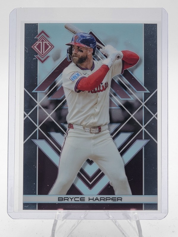 BRYCE HARPER 2025 TOPPS TRANSCENDENT CHROME #4 PHILLIES Q2091