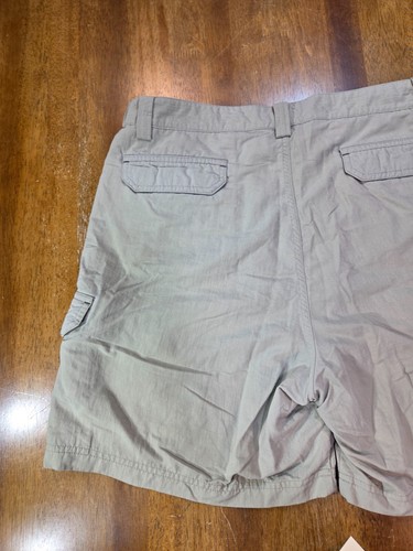 REI Cargo Hiking Shorts Men's 36 waist Beige UPF40+ Nylon Fishing Zip Pockets - Picture 14 of 17