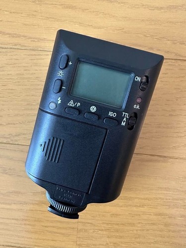 Leica SF20 Shoe Mount Flash black - Picture 2 of 2