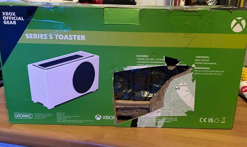 The Xbox Series S Toaster Is a Gamer’s Ultimate Breakfast Appliance