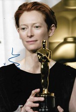Tilda Swinton "Oscar" autograph signed 20x30 cm picture
