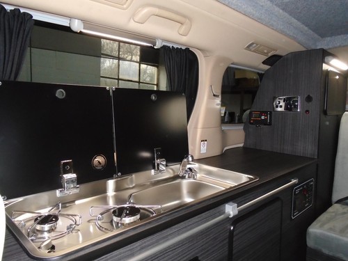 2011 TOYOTA ALPHARD / VELLFIRE CAMPER VAN ,MOTORHOME~GREAT PRICE >>ULEZ FREE - Picture 6 of 9