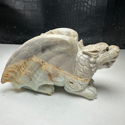 276G Natural Crystal Mineral Specimen. Amazon Stone. Hand-carved FLY DRAGON.CY