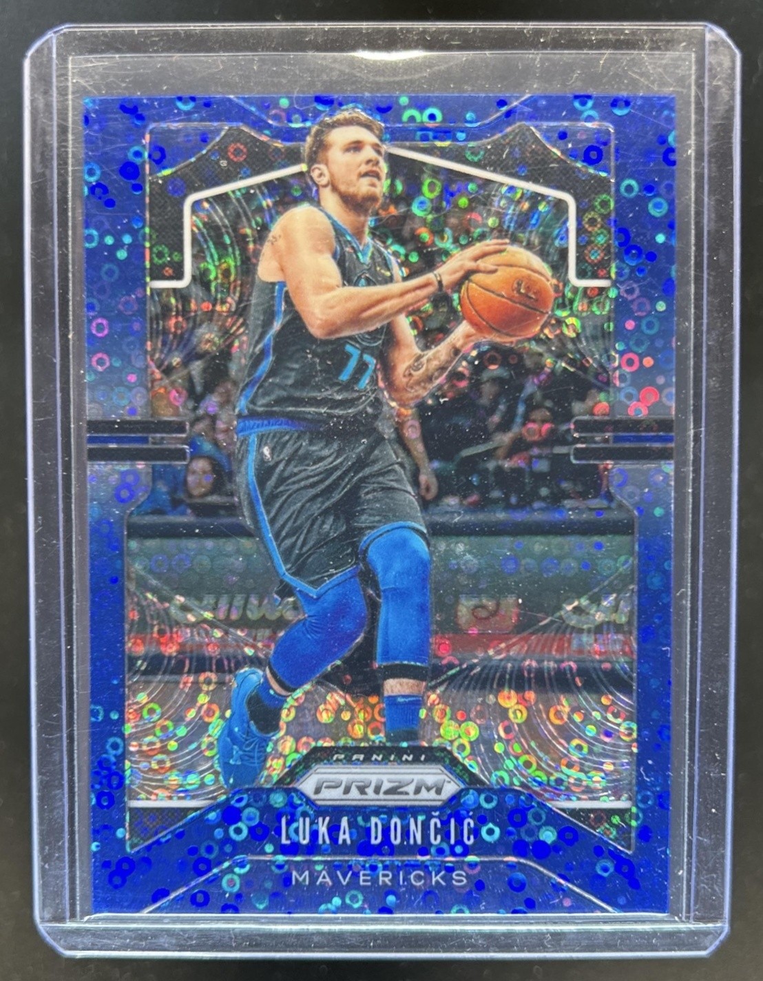 2019-20 Panini Prizm Luka Doncic Prizm Fast Break Blue #/175 Mavericks