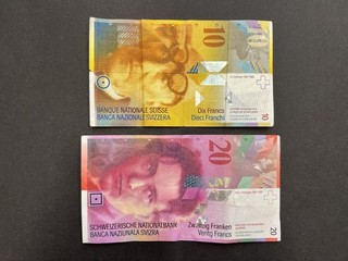 Switzerland Francs Vintage Banknote Set (2) LOT: 2308 022