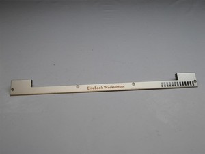 HP EliteBook 8760w Scharnier Abdeckung Bezel #3840