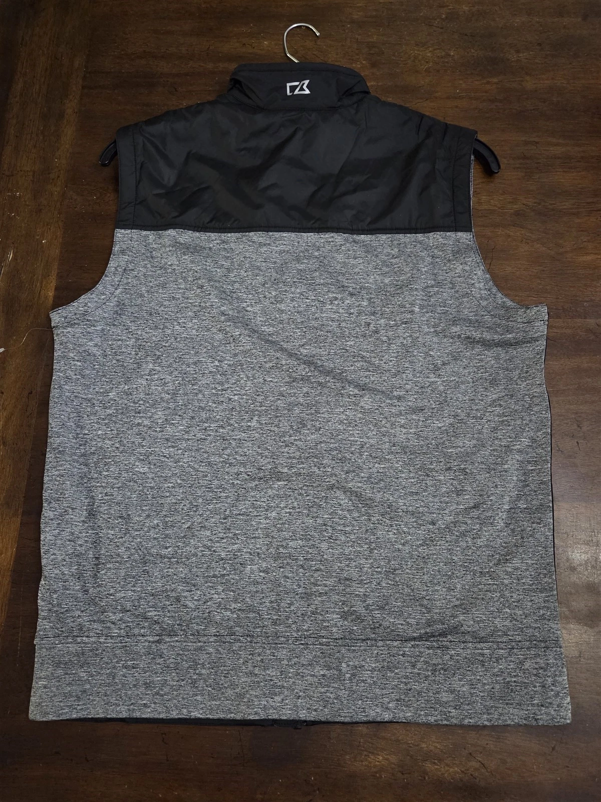 New Cutter & Buck Men's M Georgia Bulldogs Stealth Full-Zip Black & Grey Vest - product detail image 3