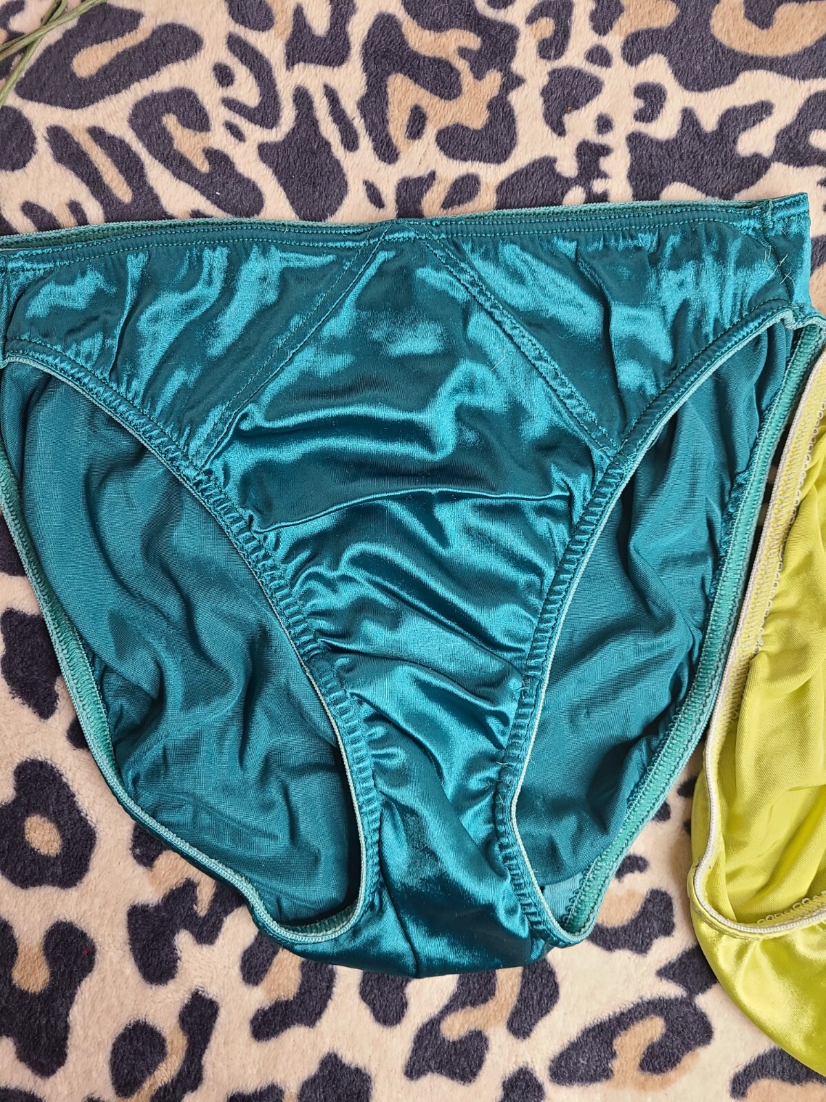 Vtg Victoria's Secret 2pk Green Second Skin Hipster Panties Size M eBay