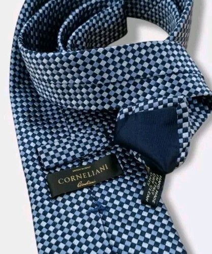 CORNELIANI Blue Geometric Silk LUXURY Tie HANDMADE ITALY - Picture 3 of 4