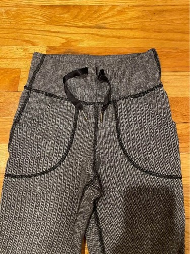 lululemon skinny twill pant
