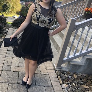 black and gold homecoming