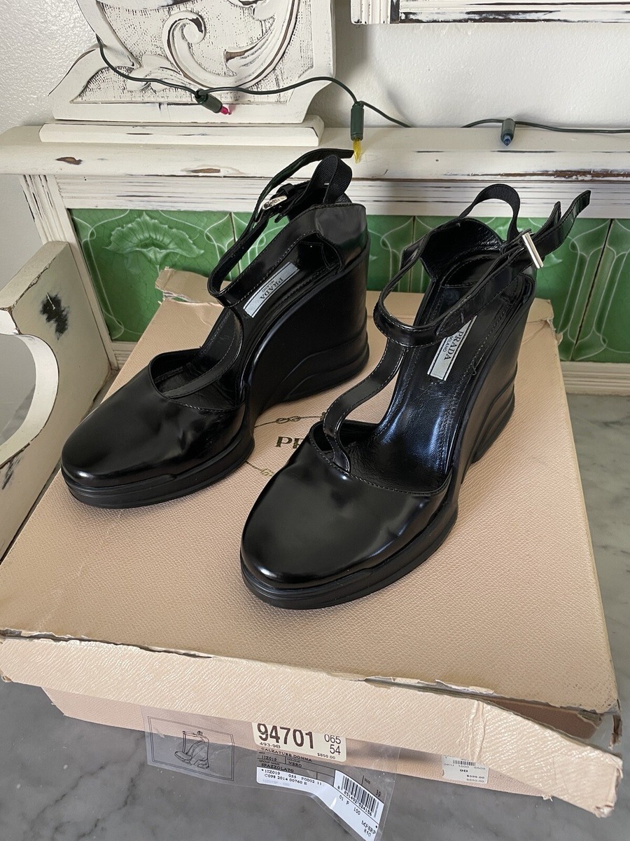 Prada Women's CALZATURE DONNA Spazzolato Leather Black Nero 39 w