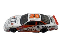 Tony Stewart 20 Habitat for Humanity / Home Depot 2002 Pontiac Grand Prix 1:24