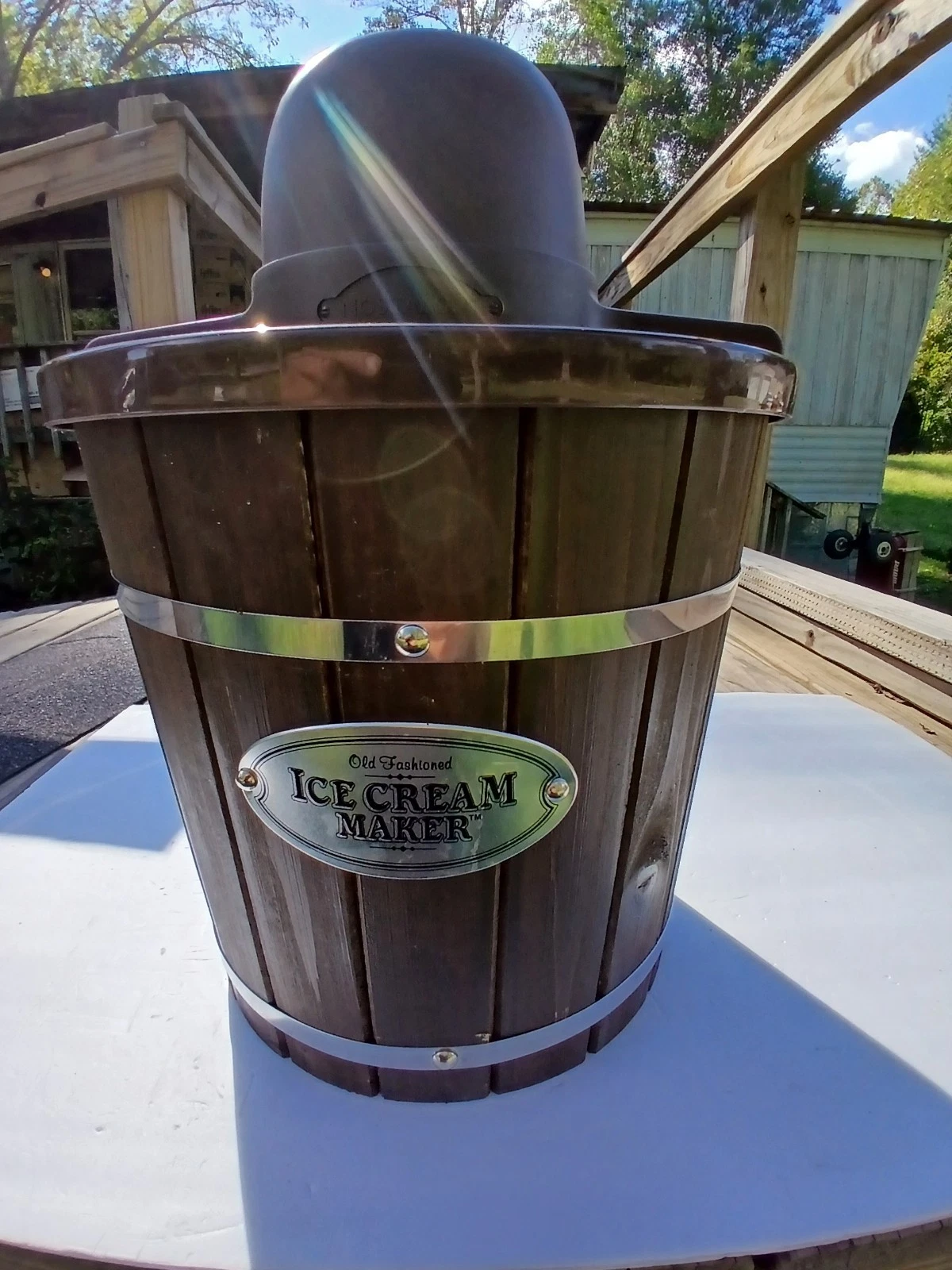 Nostalgia ICMW400 4qt Wooden Bucket Electric Ice Cream Maker - Brown