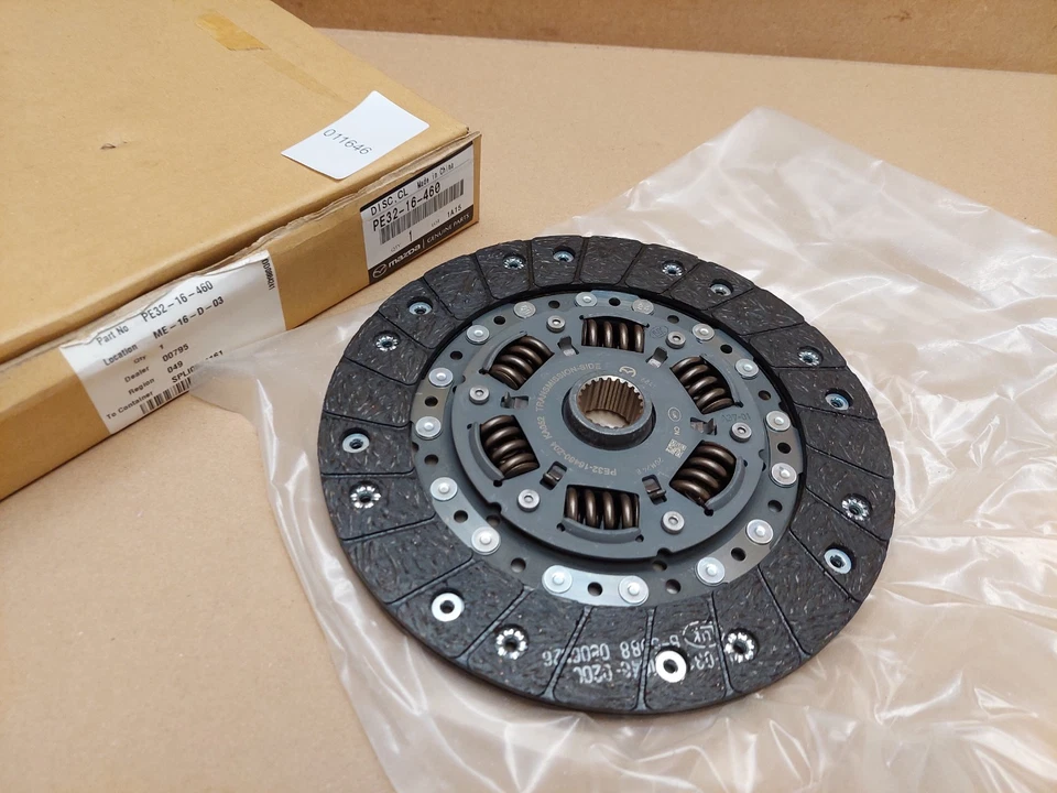 Mazda Mx-5 ND Clutch Disc Plate  2.0 Petrol 2015-on PE3216460 Genuine NEW - Image 2 of 4