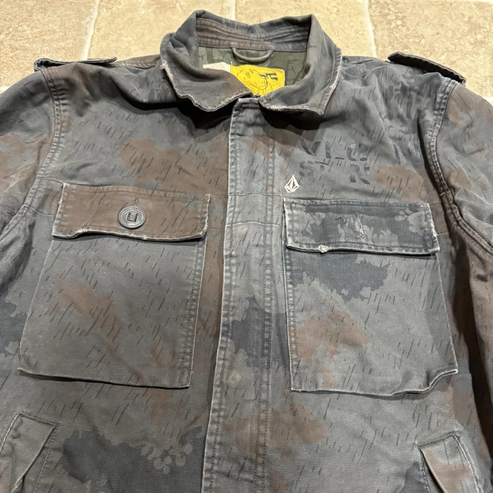 Volcom Kojack Military Field Jacket Camouflage Utility Coat Mens Size Large - Image 2 of 4
