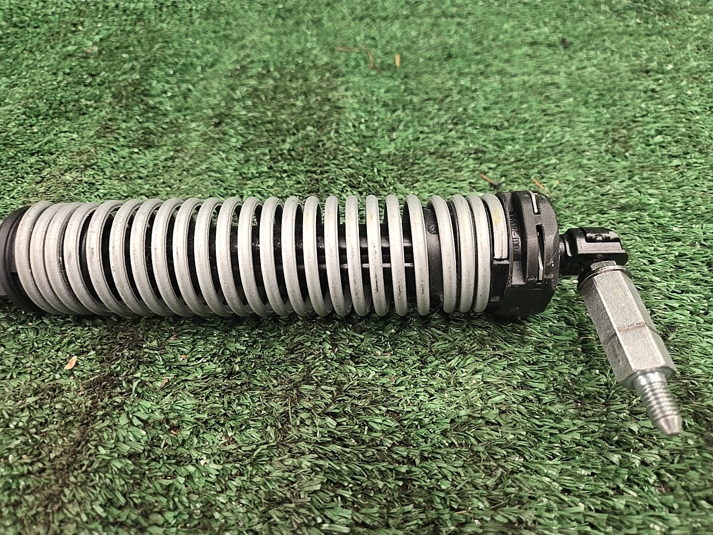2014-2021 MASERATI QUATTROPORTE REAR TRUNK LID SUPPORT MOTOR SPRING 670033058