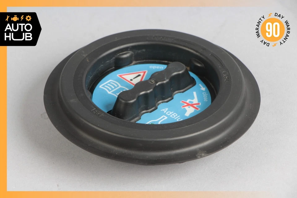 Tapa del tanque aditivo de combustible Mercedes W212 E350 R350 GL350 BlueTec diésel AdBlue OEM Foto 2 de 4