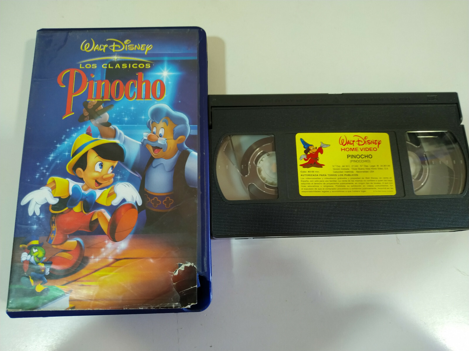 Pinocchio The Classics of WALT DISNEY - VHS Tape Spanish 2000 Am
