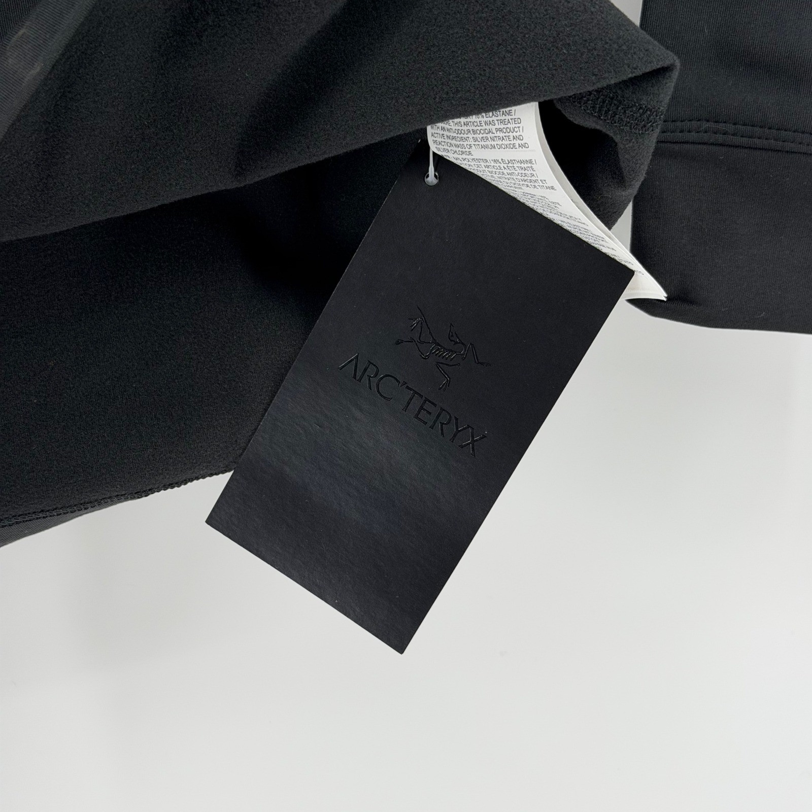 NWT Arc'teryx Rho LT Zip Neck Base Layer Top Mens Medium Black Thermal Trail Ski thumbnail 8