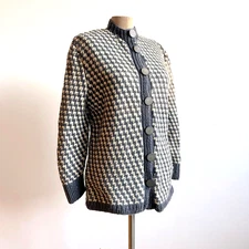 Vintage Hand Knit Wool Cardigan Sweater S M 1950s 1960s Bakelite Buttons