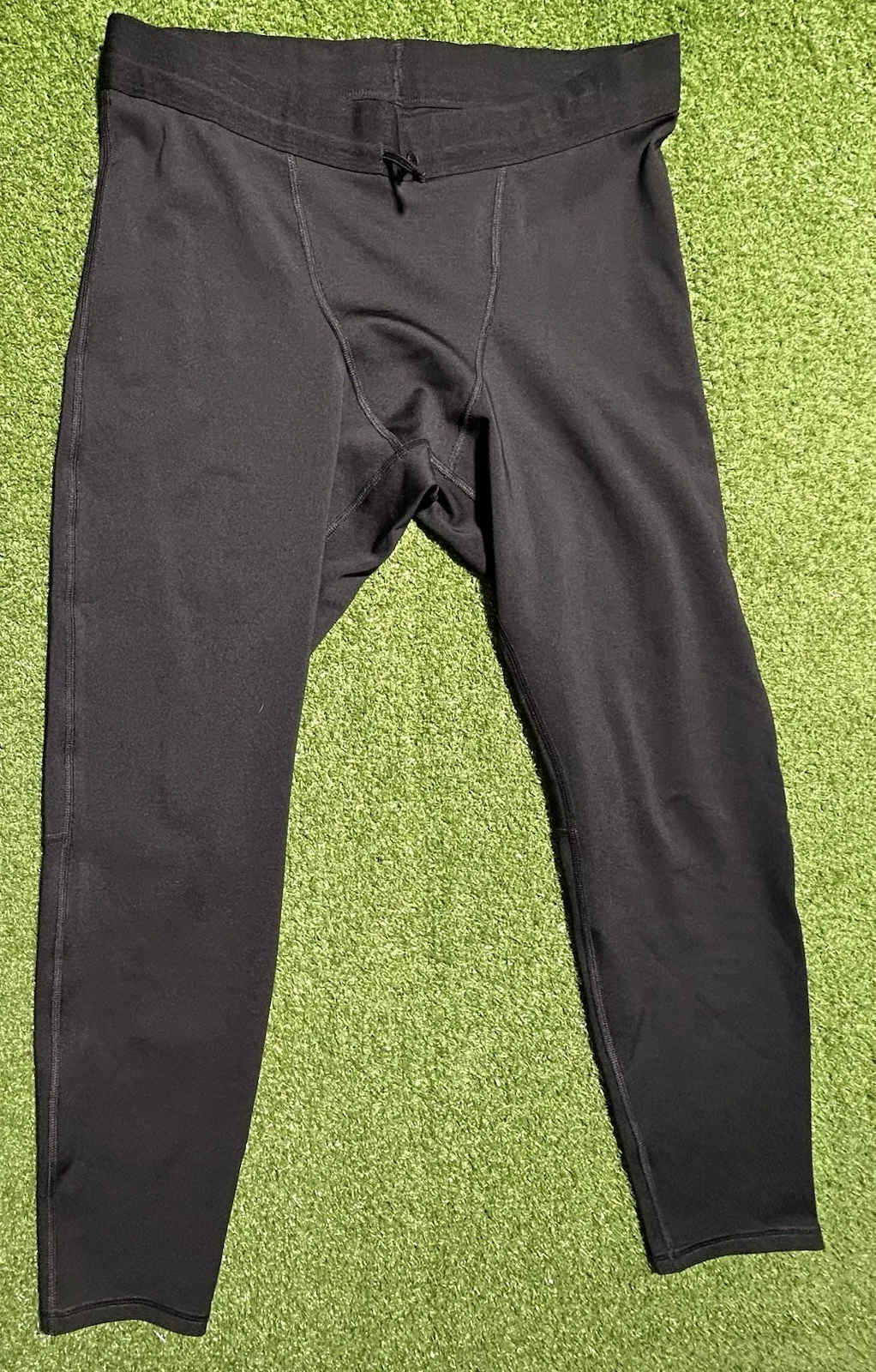 The North Face Men’s Base Layer Compression Pants Men Size L Black Nylon Spandex
Opens in a new wind