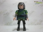 PLAYMOBIL PLAYFIGURE Soldier  / KNIGHT  IN GREEN