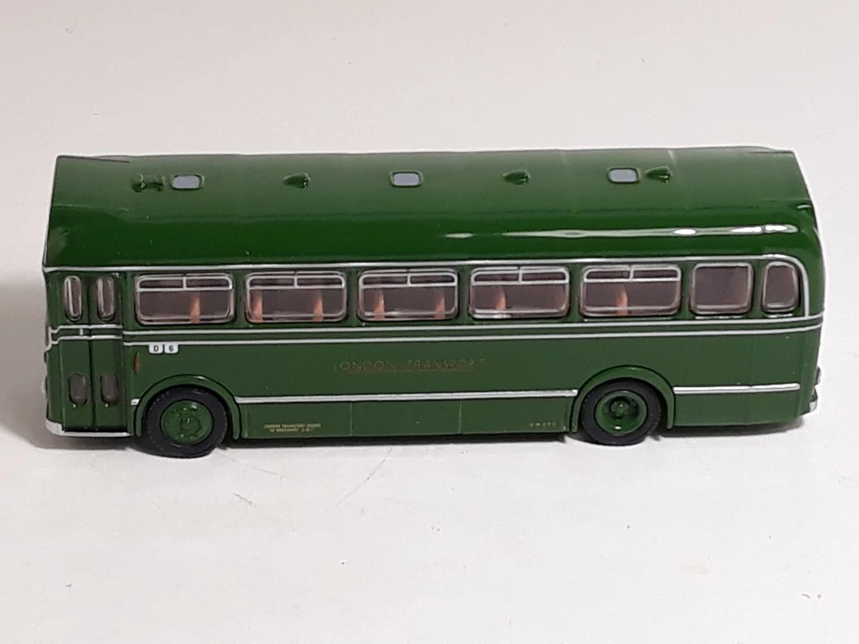 Gilbow 16323 1:76 - Bristol LS Coach - London transport - Immagine 3 di 4