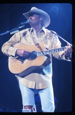 ALAN JACKSON Chattahoochee REMEMBER WHEN Gone Country THE OLDER I GET SLIDE 12