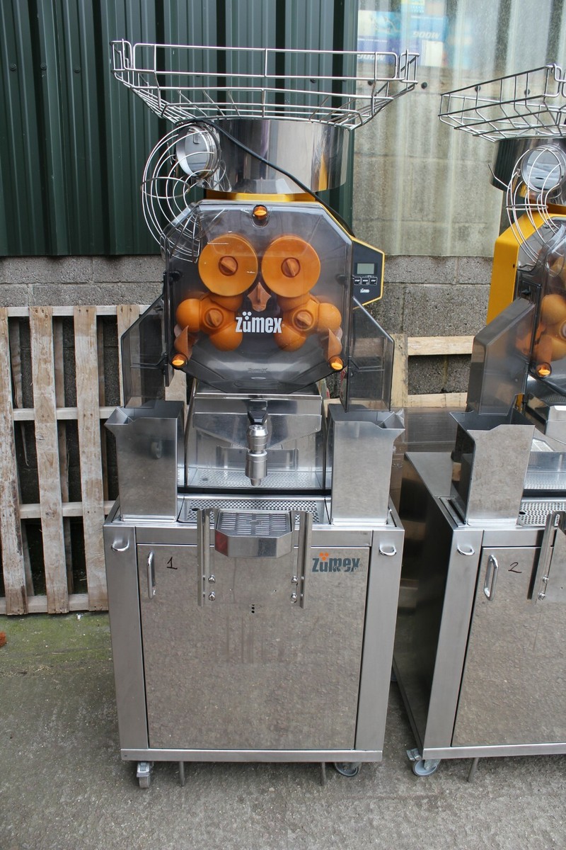 Zumex Speed Pro Self Service Podium Juicer 2015 Commercial UK