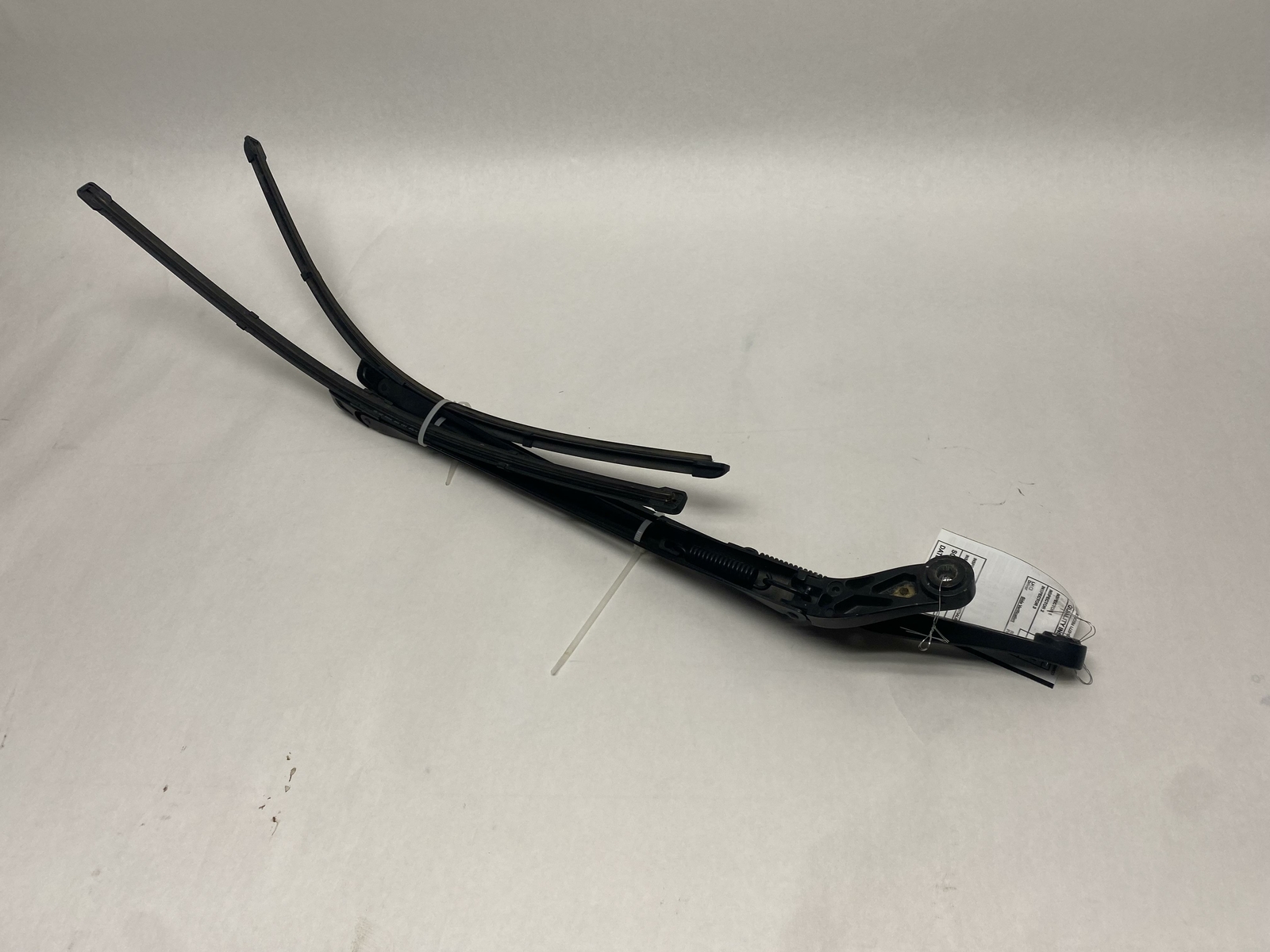 2006-2012 BENTLEY CONTINENTAL FRONT WINDSHIELD LEFT & RIGHT SIDE WIPER ARM OEM