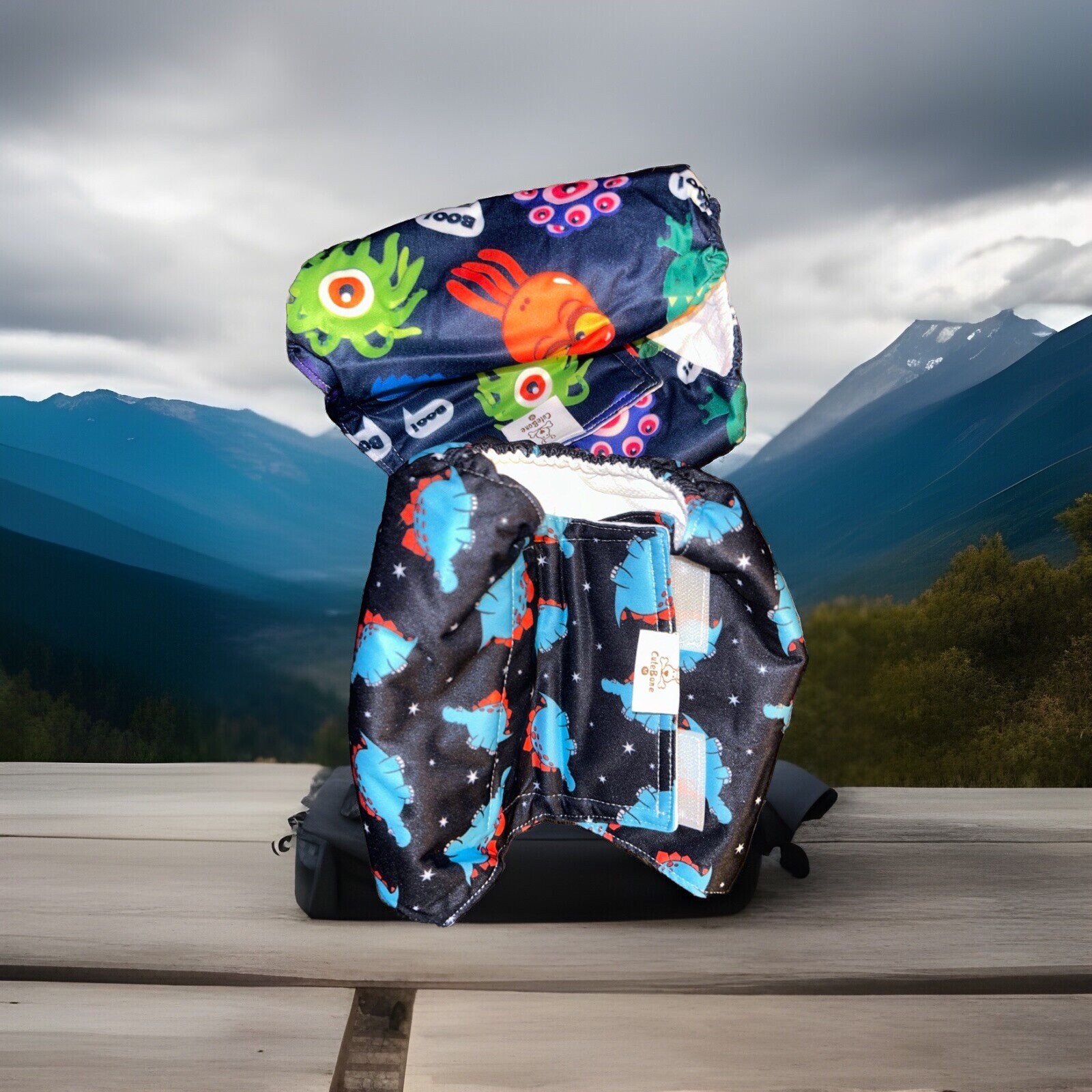 Cutebone male dog wraps medium