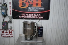 Groen TDB-40 Qt Steam Jacketed Tilt Electric Soup Kettle