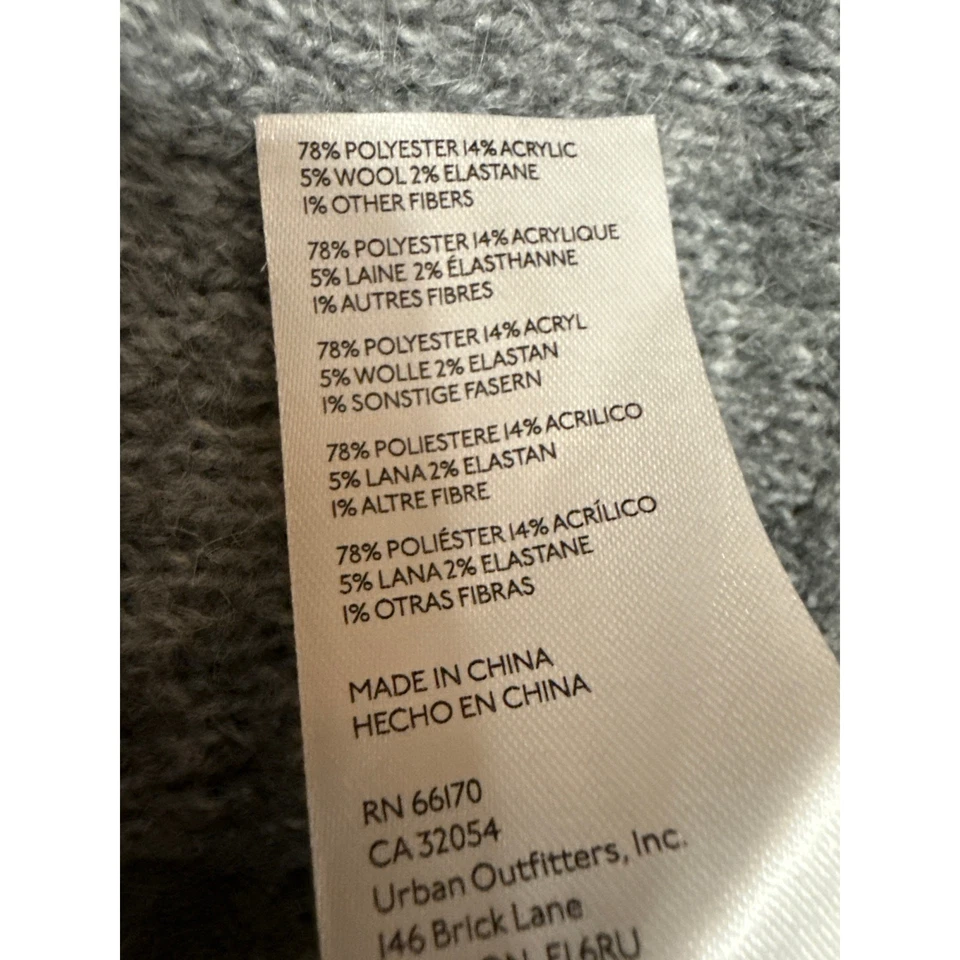 Chaleco Suéter Urban Outfitters Paige Gris Texturizado Tejido Sin Mangas Botón Corto M Foto 4 de 4