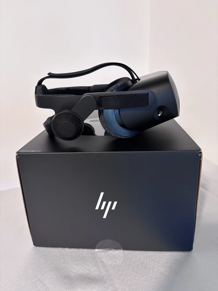 HP Reverb G2 VR Headset VR3000 + HP Reverb G2 Controller + Cavo V2 - Image 3 of 4