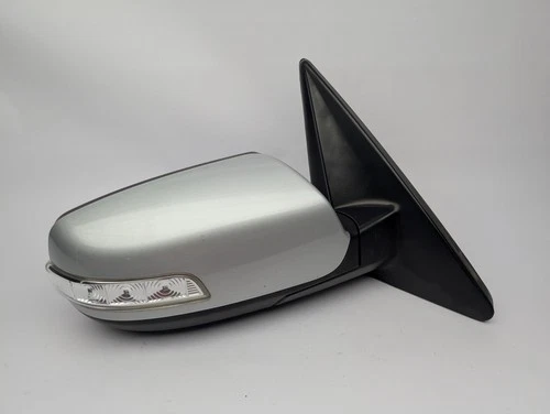 2011-2015 Kia Sorento Passenger Right Mirror power heated silver