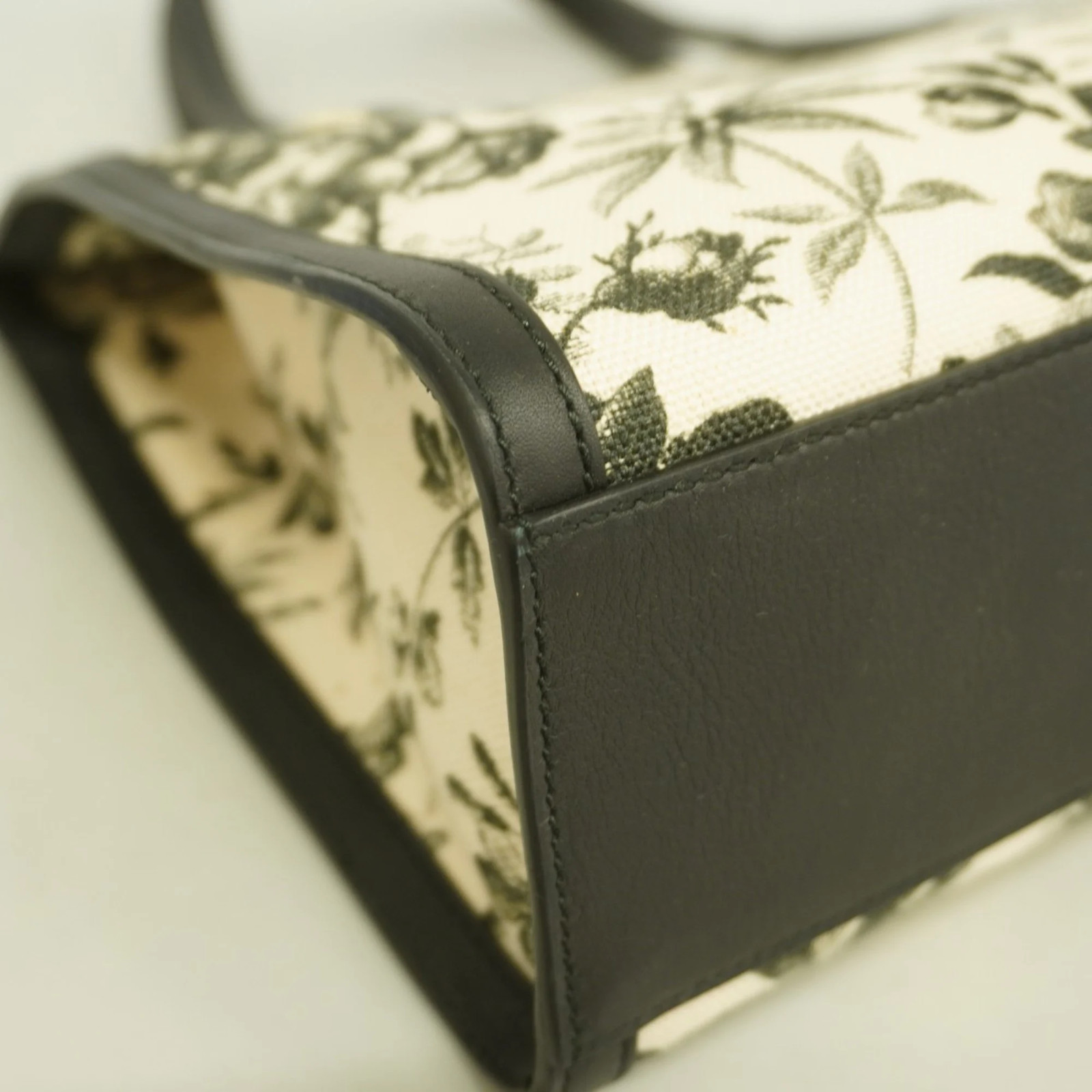 Gucci Tote Bag 432684 Canvas Beige Black Women's GZl1fcfb thumbnail 8