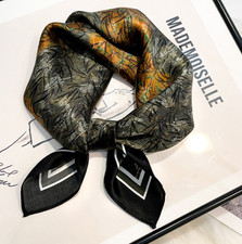 100 Mulberry Silk 53X53cm Neckerchief Scarf Shawl Bandana grass Print wrap new