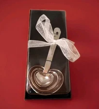 NEW Kate Aspen Love Beyond Measuring Spoons Heart Shaped   Stainless  Devotion