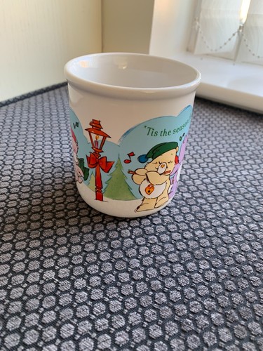 Care Bears Mug Vintage 1980s - "Tis The Season For Merry Hearts” - Picture 2 of 6