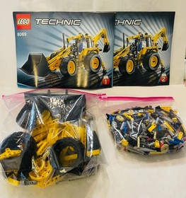 LEGO #8069 Technic  Backhoe Loader - Complete 609 pieces Pre-Owned Excellant
