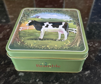 Kleine Geschenkdose KUH Muster von Bramble Foods grün