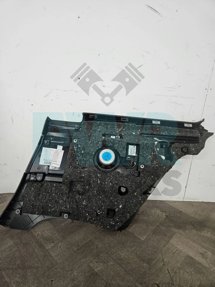 BMW E92 E93 M3 Hecktürkarte, Beifahrerseite, links Palladium Silber 9152825 - Bild 4 von 4