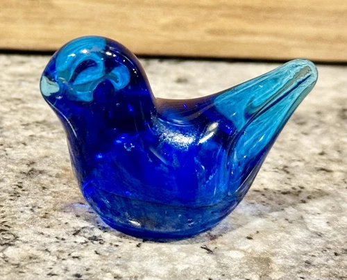Cute Small Cobalt Blue Art Glass Bird