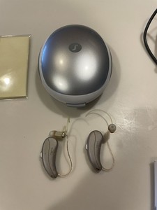 Signia Pure Charge & Go 2Nx Rechargeable RIC Hearing Aids Case Charger